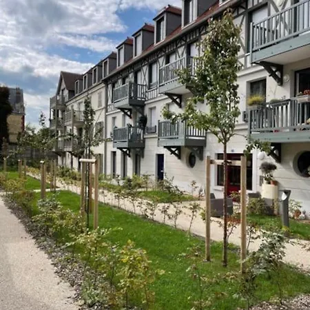 Charmant Appartement En Plein Coeur De Trouville Buitenkant foto